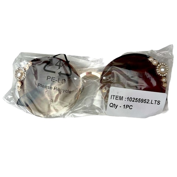 BETSEY JOHNSON Sunglasses Round Jewel Embellished - Picture 3 of 5